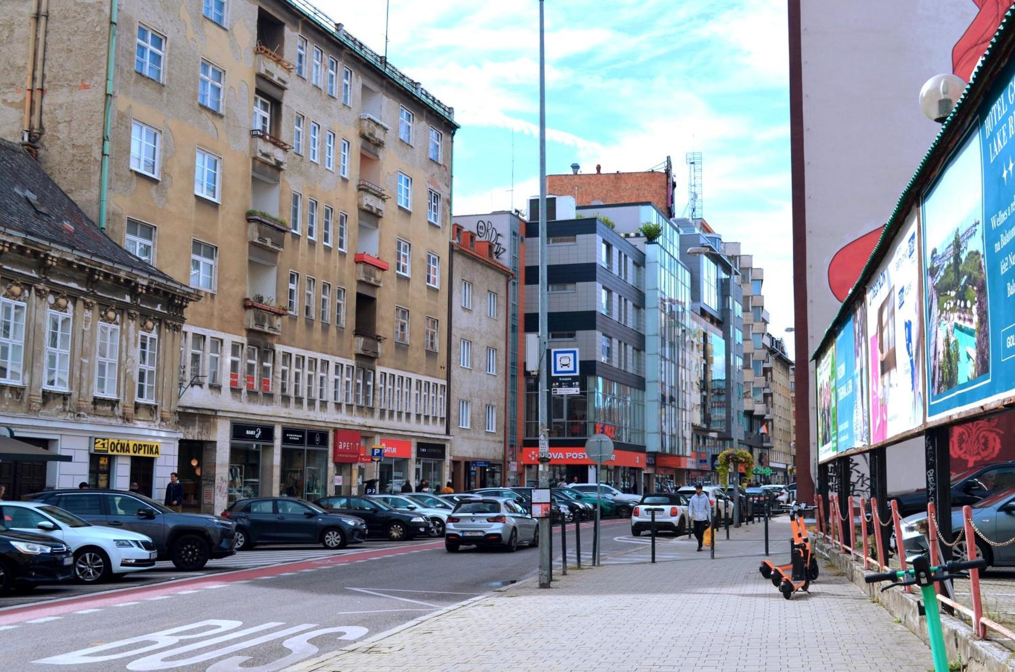 Natural-Style Apartment In The Centre Of Bratysława Zewnętrze zdjęcie