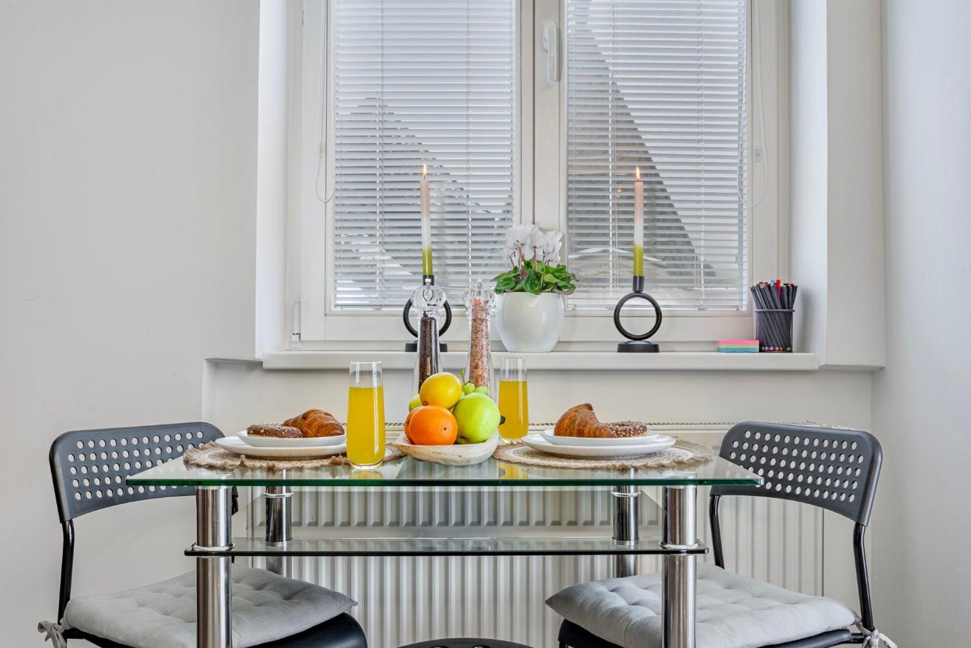 Natural-Style Apartment In The Centre Of Bratysława Zewnętrze zdjęcie