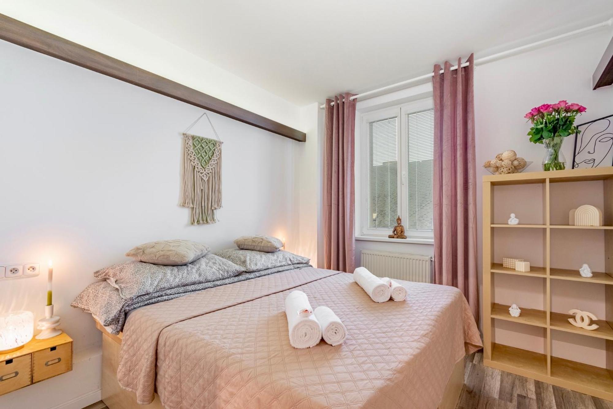 Natural-Style Apartment In The Centre Of Bratysława Zewnętrze zdjęcie